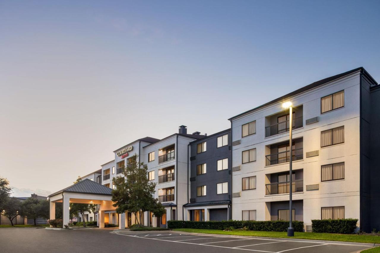 Courtyard Houston Sugar Land/Stafford Hotel Luaran gambar